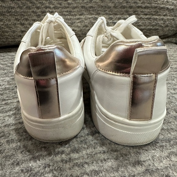 MIA Alta Rose Gold sneaker, EUC! - Picture 3 of 7
